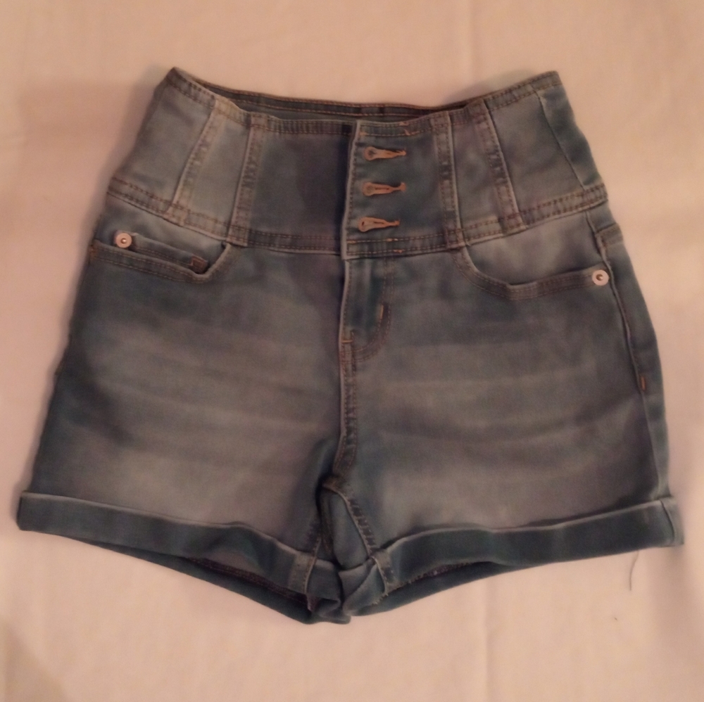 No Boundaries High Rise Blue Jean Shorts
